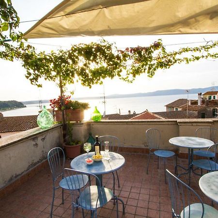 La Dimora Di Checchino Bed & Breakfast Anguillara Sabazia Eksteriør bilde