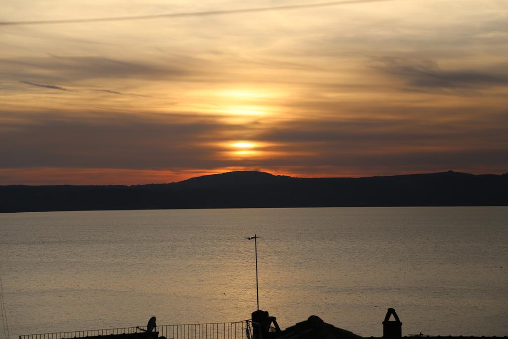 La Dimora Di Checchino Bed & Breakfast Anguillara Sabazia Eksteriør bilde